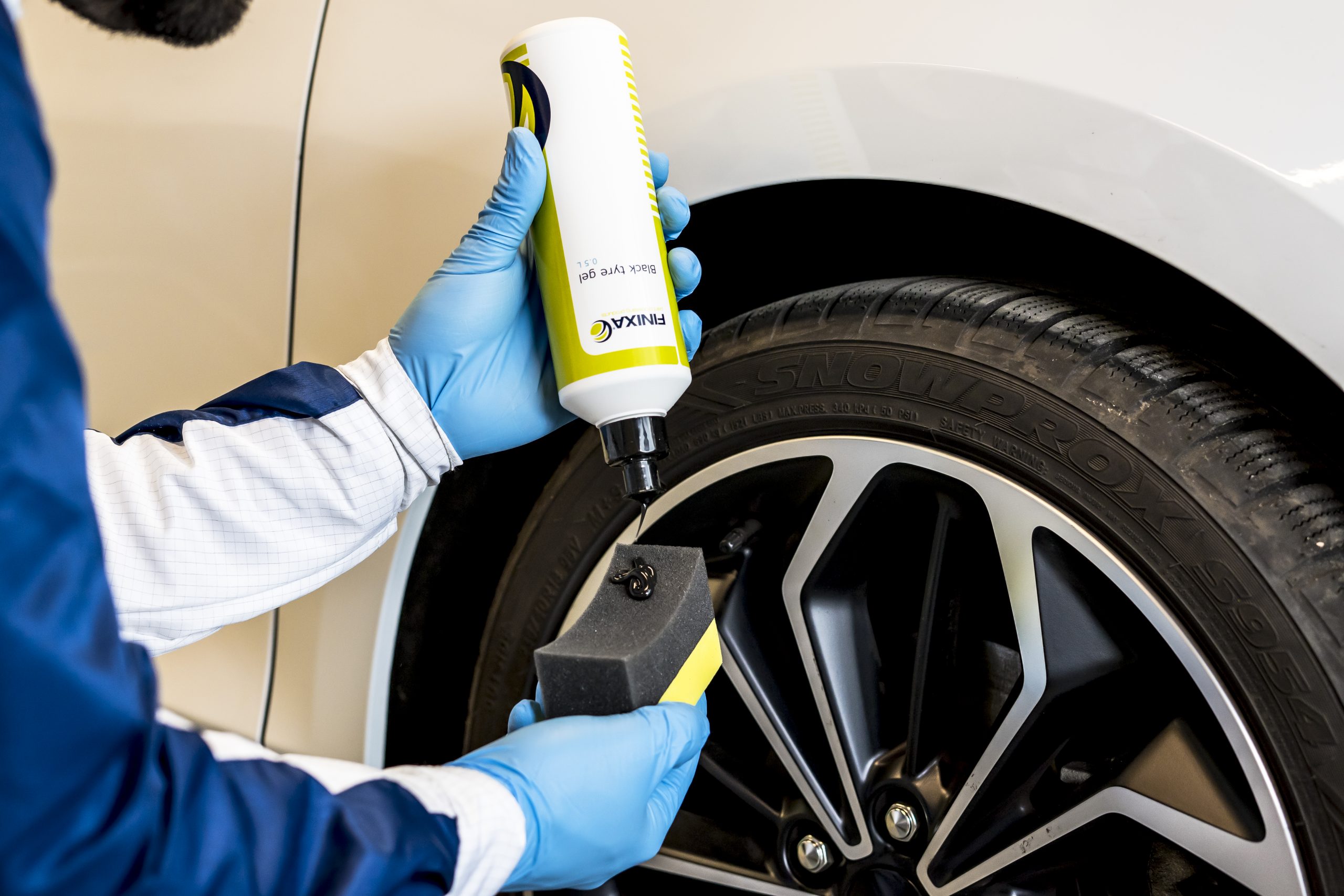 Finixa Black Tyre Gel