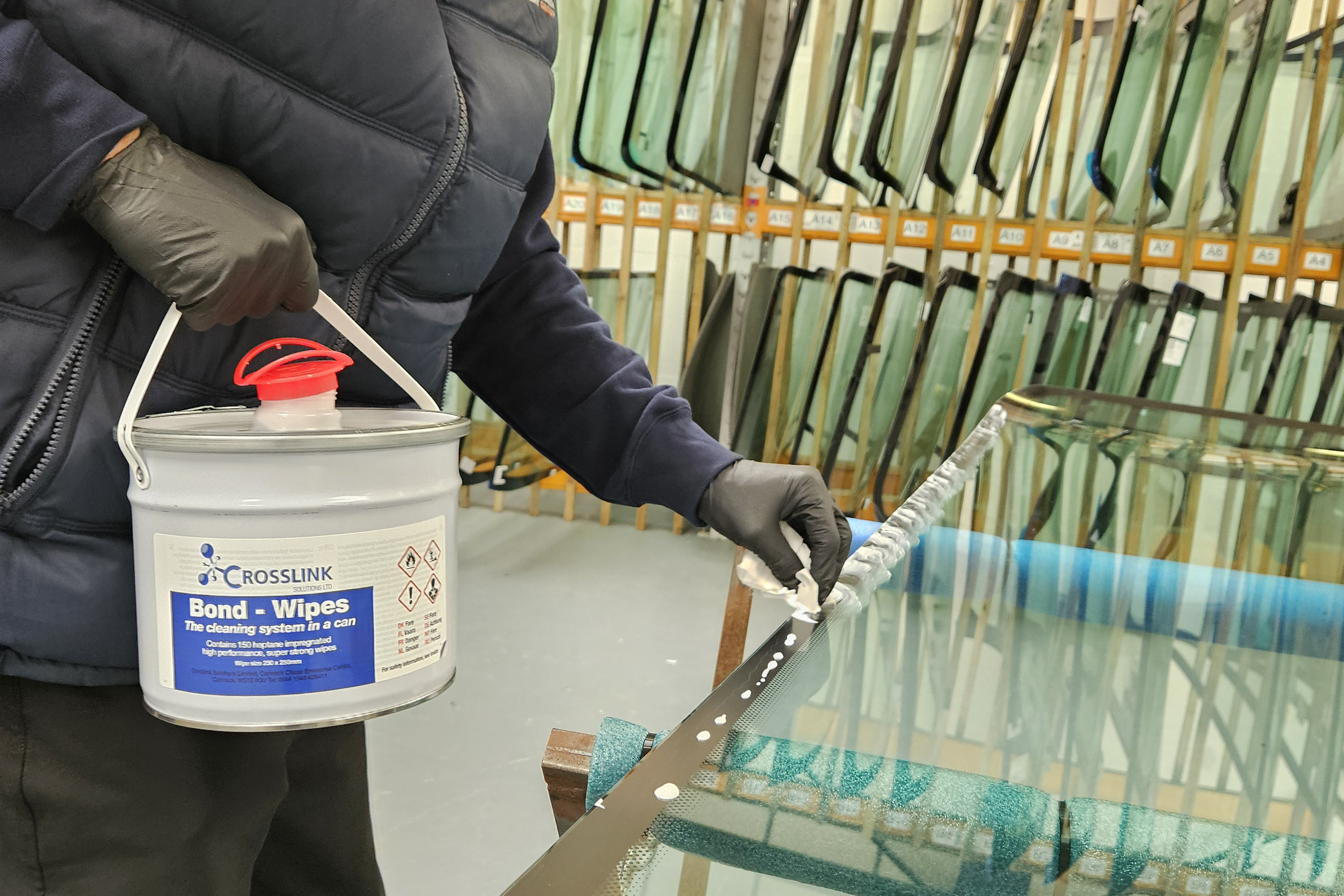 Bond Wipe Original Refill